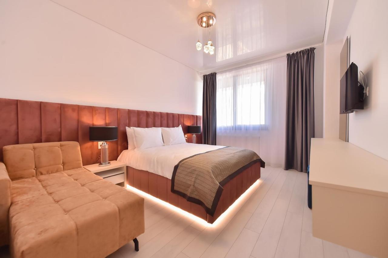 Aparthotel Building Stefan I Navodari